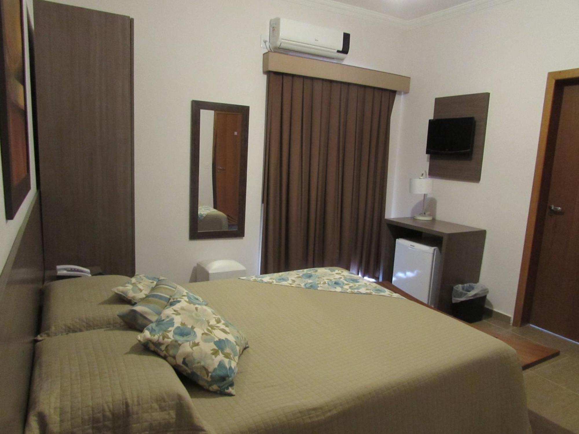 Hotel Água Viva Cachoeira Paulista Quarto foto